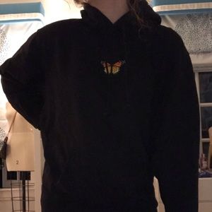 adorable brandy melville butterfly black hoodie